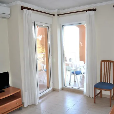 Palm Beach, 2 Dormitorios, Playa 50m, By Bookindenia * דניה