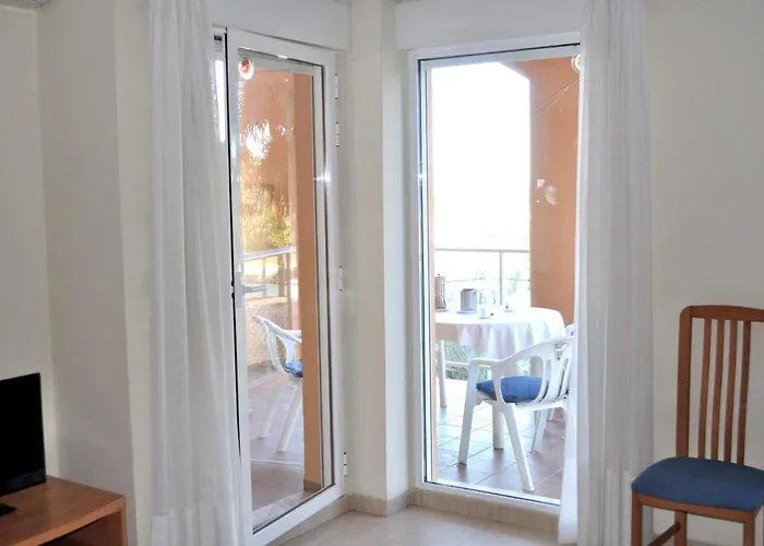 Palm Beach, 2 Dormitorios, Playa 50m, By Bookindenia