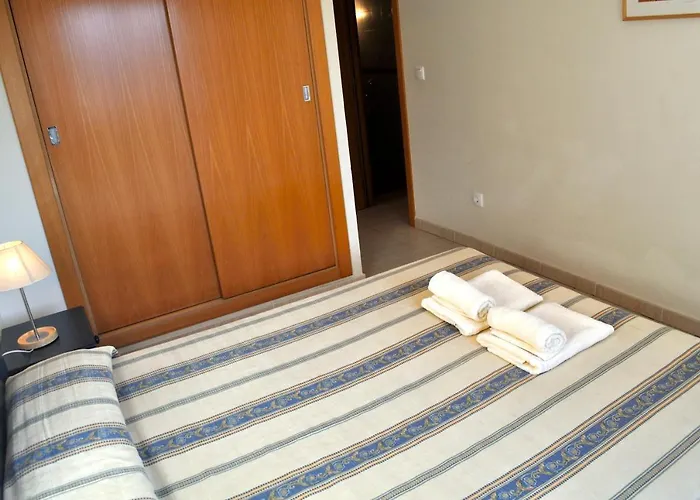 Palm Beach, 2 Dormitorios, Playa 50m, By Bookindenia *